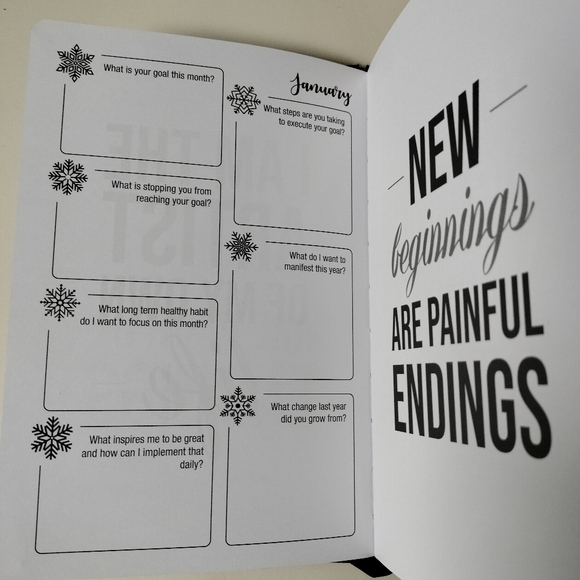 Guided Manifestation Journal for Successful Women - Picture 4 of 10